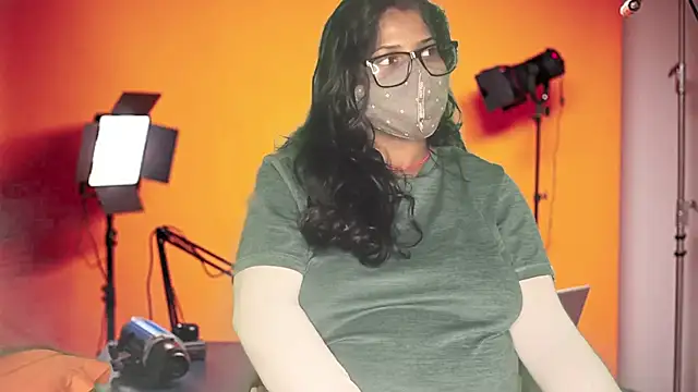 mamoni91 online show from November 29, 4:05 am