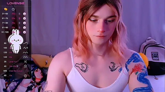 Alice Hells online show from October 3, 7:02 am