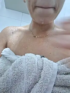 Sweetxxxmoore online show from January 8, 11:14 am