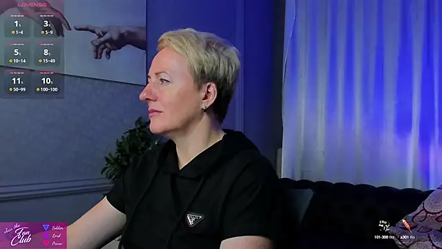 Nika Smit online show from September 18, 5:17 am