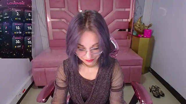 abril ch  online show from March 25, 12:30 pm