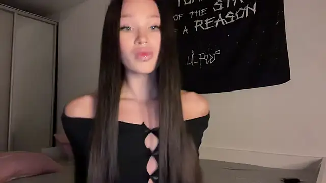 ur molly online show from September 12, 1:39 am