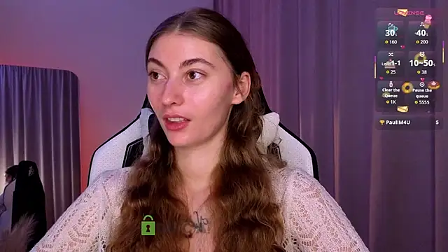 lady curls online show from November 30, 11:20 pm