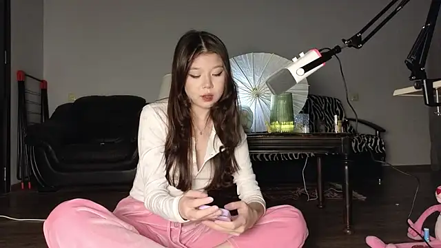 hoshina sayeri online show from December 5, 3:39 am