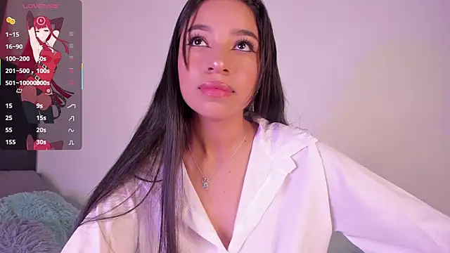 lillielover16 online show from December 17, 8:57 pm