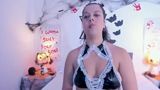 LunaSmitt online show from October 15, 2:36 am