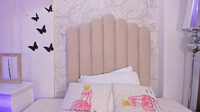 Foxy200   online show from March 4, 7:53 pm