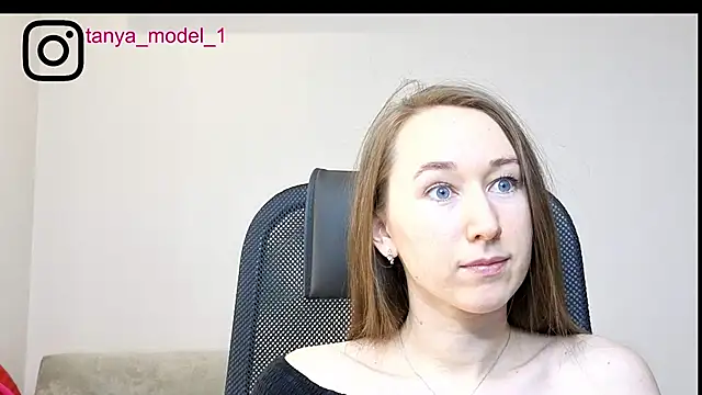 --Model--2 online show from November 15, 6:42 pm