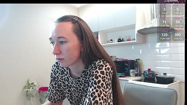 --Model--2 online show from September 26, 8:39 pm