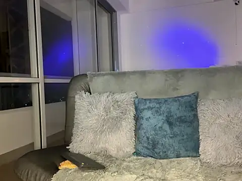 thesweetkhloe   online show from October 10, 11:42 pm