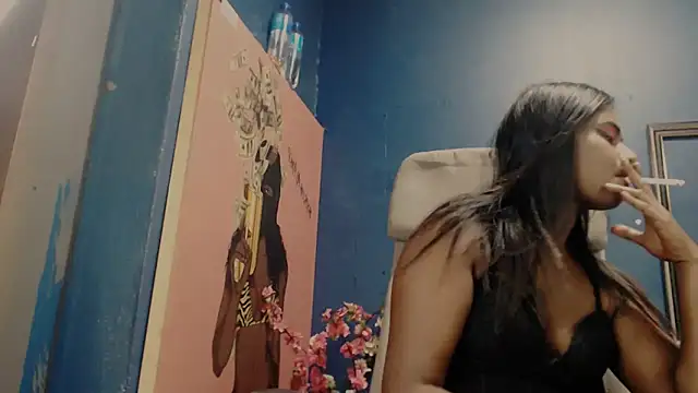 Littleindianmilf online show from September 18, 11:09 am