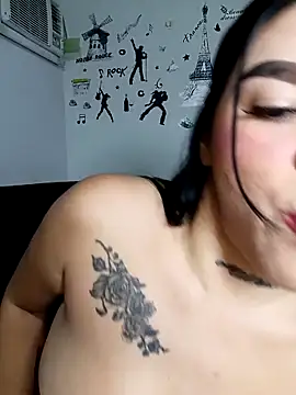 BigTits Kitty online show from September 12, 6:25 am