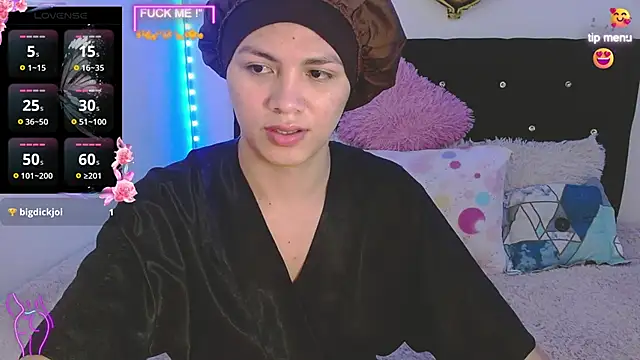 giuliana andrade online show from December 3, 1:41 am