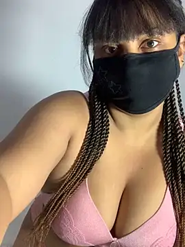 Jeroliee viyana online show from September 17, 10:41 pm