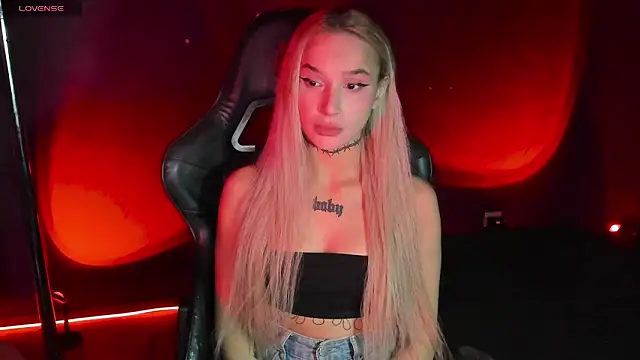 MilaAsh online show from October 1, 4:28 am