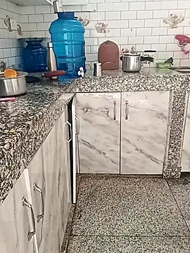 Saroj-Shah online show from January 11, 7:24 am