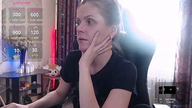 JessieOMays online show from May 4, 12:42 pm