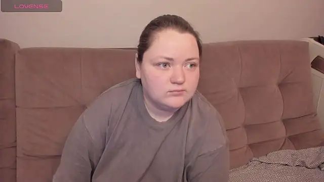 Alex m online show from December 18, 5:39 pm