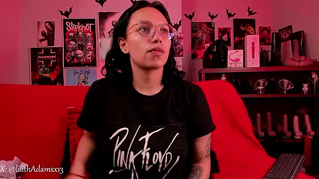 lilith-deveraux online show from March 11, 3:03 pm