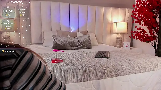 dayanne07 online show from September 14, 12:08 am