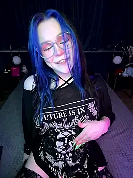 MaddisonHaas online show from January 17, 1:40 pm