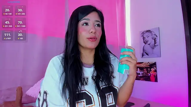 tellmebri online show from October 31, 3:05 pm