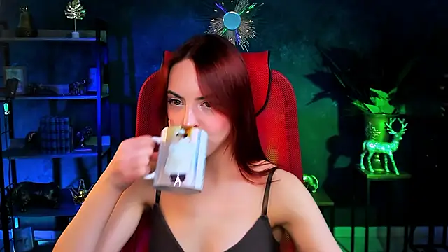 evanellson online show from February 15, 2:38 pm