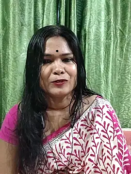 yoursweety09 online show from February 13, 6:37 am