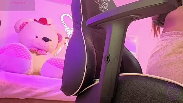 Laylafoxy tay online show from September 30, 3:23 am