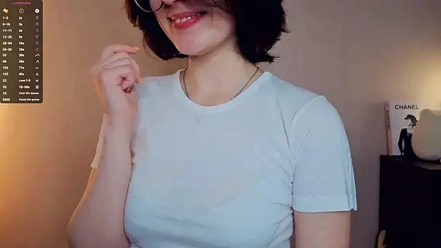 DracosMoon online show from April 5, 7:40 am