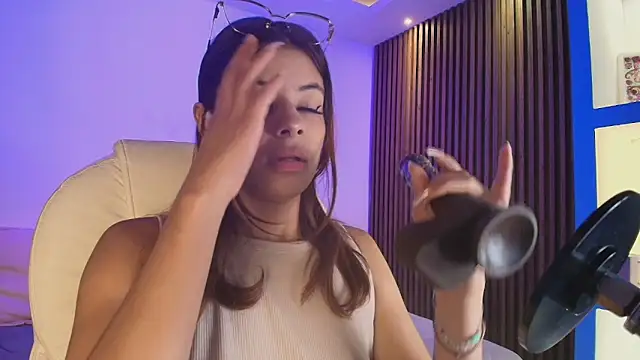 Antonella Torres2 online show from March 20, 3:44 am