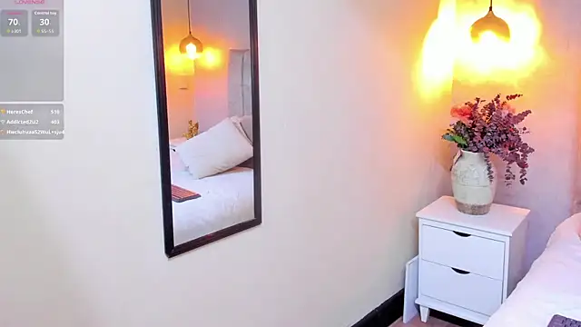 tutu milf online show from September 25, 7:23 pm