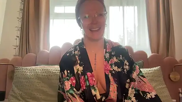 MelodyRoseUk online show from March 23, 9:26 am