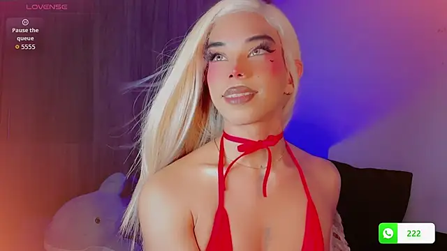 DanniLee  online show from January 9, 11:20 pm