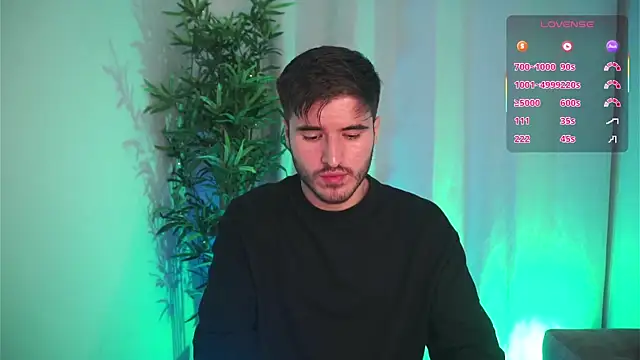 Tony Wylie online show from December 3, 11:12 am