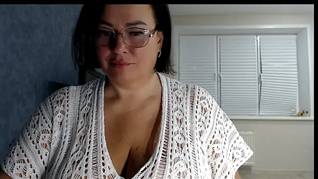 Nora Star online show from March 20, 6:46 pm