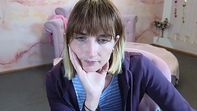 Nika Kitten online show from May 27, 6:54 am