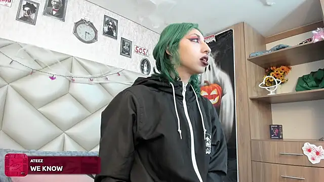 Im gaia online show from October 26, 12:44 pm