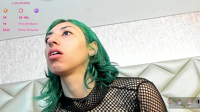 Im gaia online show from October 4, 12:55 pm