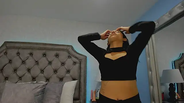 HazelMoret online show from September 11, 11:43 am