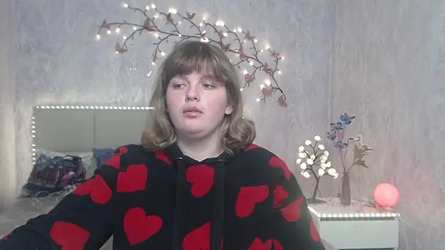 StaceyLex online show from March 11, 6:50 am