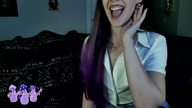 thevixenviolet online show from October 14, 12:57 am