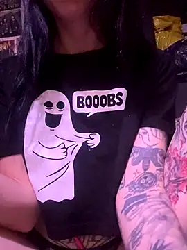 MissMidnightUK online show from October 24, 10:39 pm