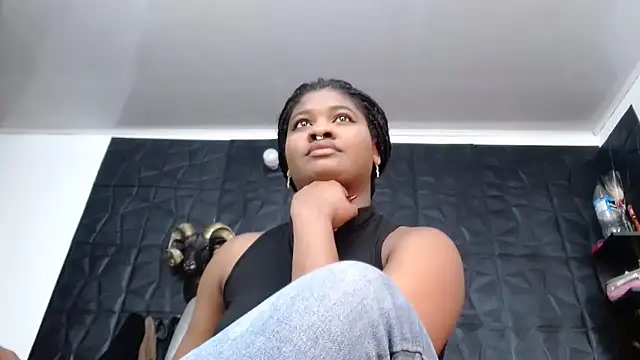 Hanna Fox 69 online show from April 1, 9:10 am