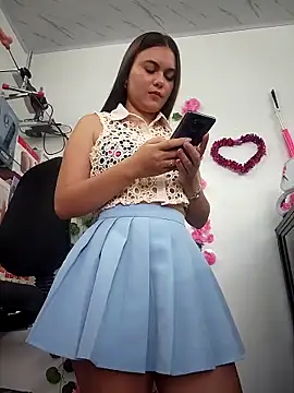 rapunzel069 online show from November 3, 7:51 pm