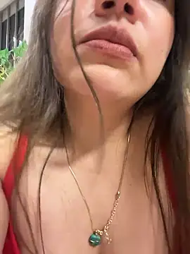 Iam  Cristal online show from April 3, 1:03 am