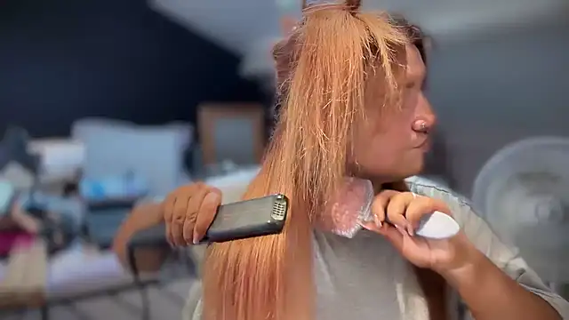 Curvy Rosie99 online show from April 27, 8:00 am