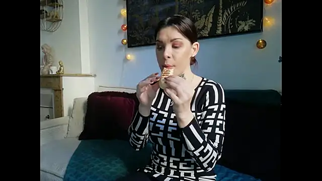 medusapanthera online show from January 15, 12:44 pm