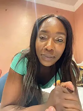 Blackcandie15 online show from September 19, 5:45 pm