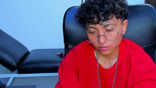 Im Mathias online show from February 15, 8:13 am